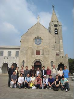 Members of the Hong Kong Statistical Society visited the Chapel of Our Lady of Penha, a famous tourist site in Macao