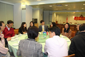 Some HKSS members attended the dinner after the AGM. They had spent a pleasurable evening.